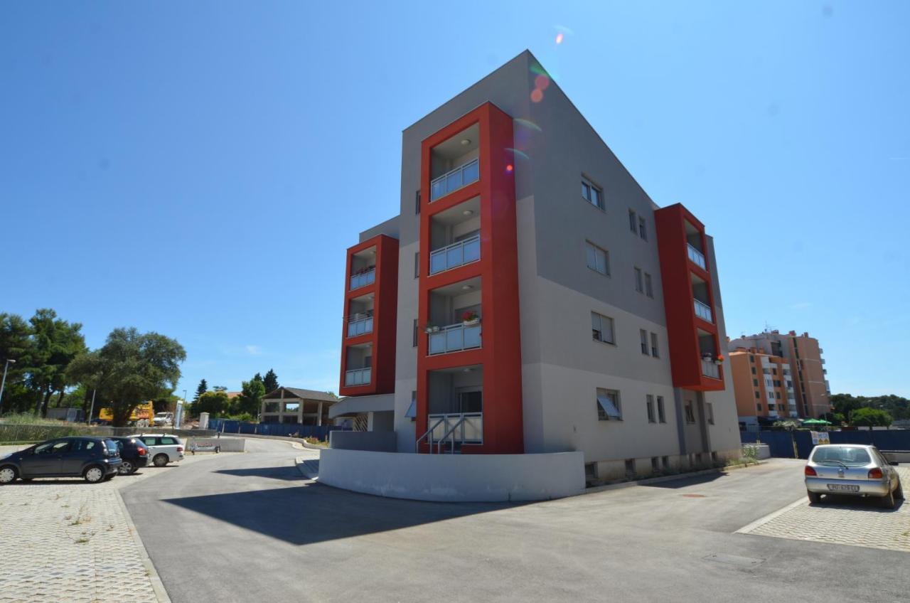 Apartment Emma Rovinj Exterior foto